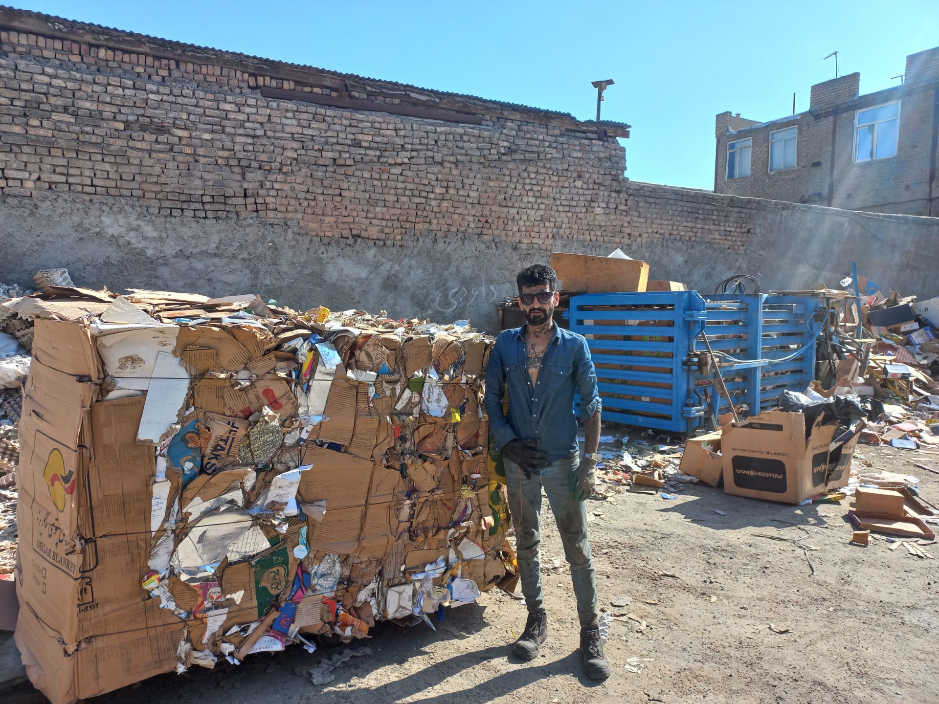 خرید ضایعات منزل کاوسی