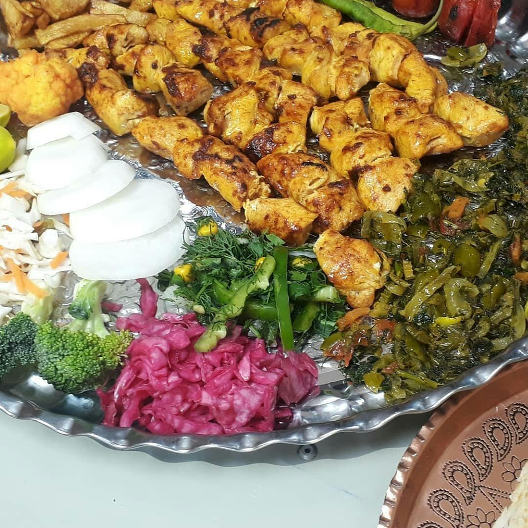 رستوران ایران زمین