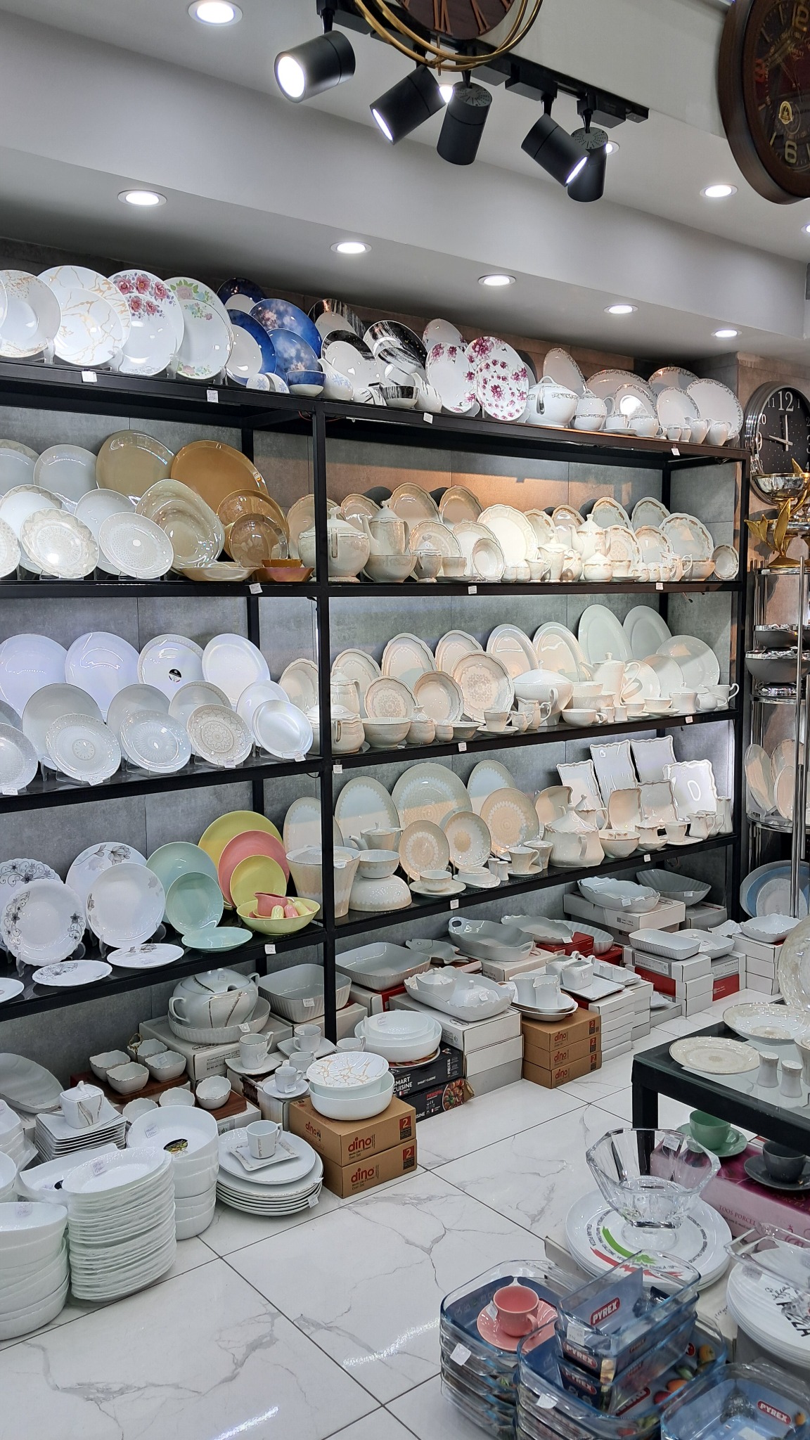 لوازم خانگی لوکس آهنگری