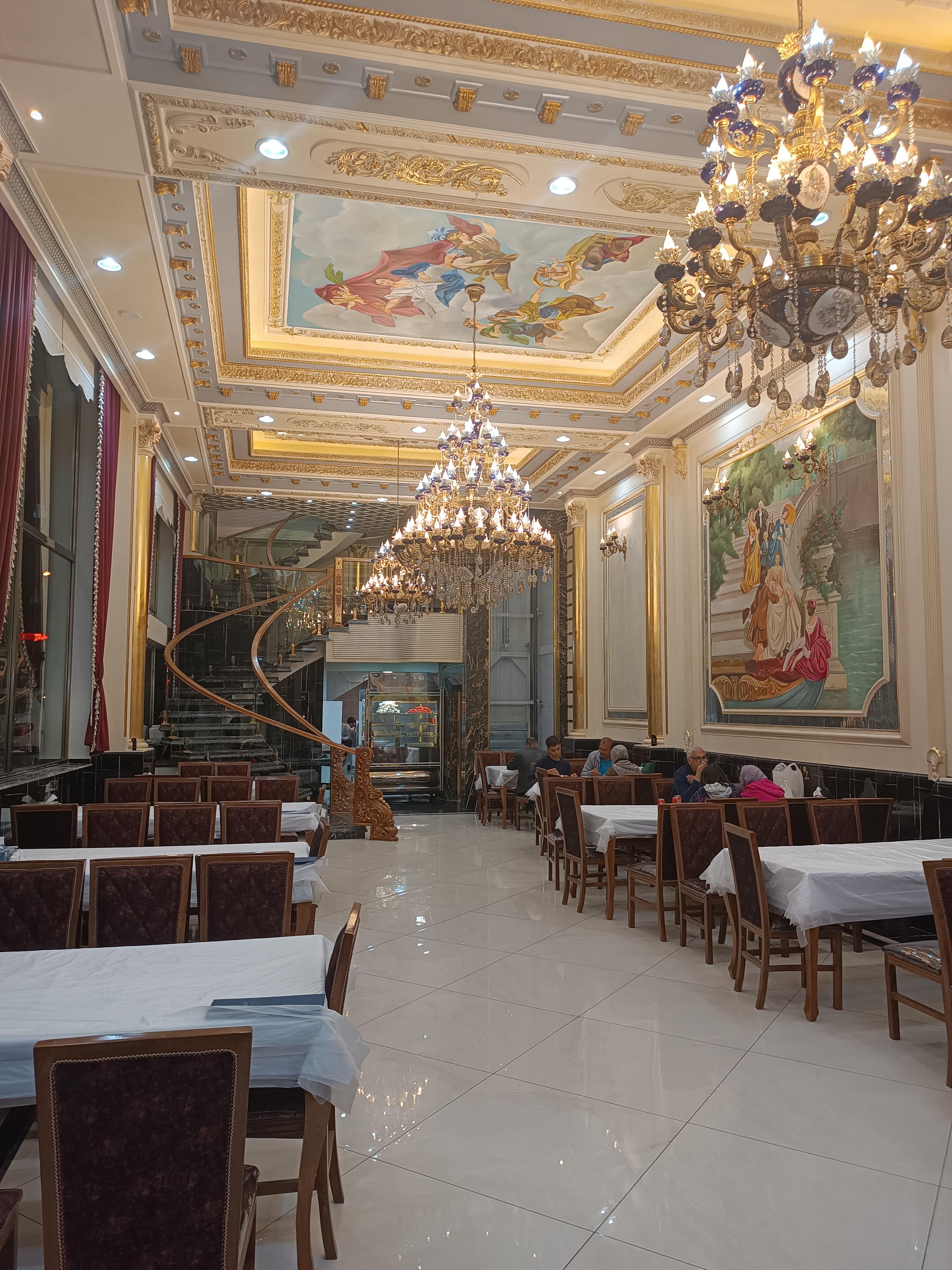 رستوران عیوضی