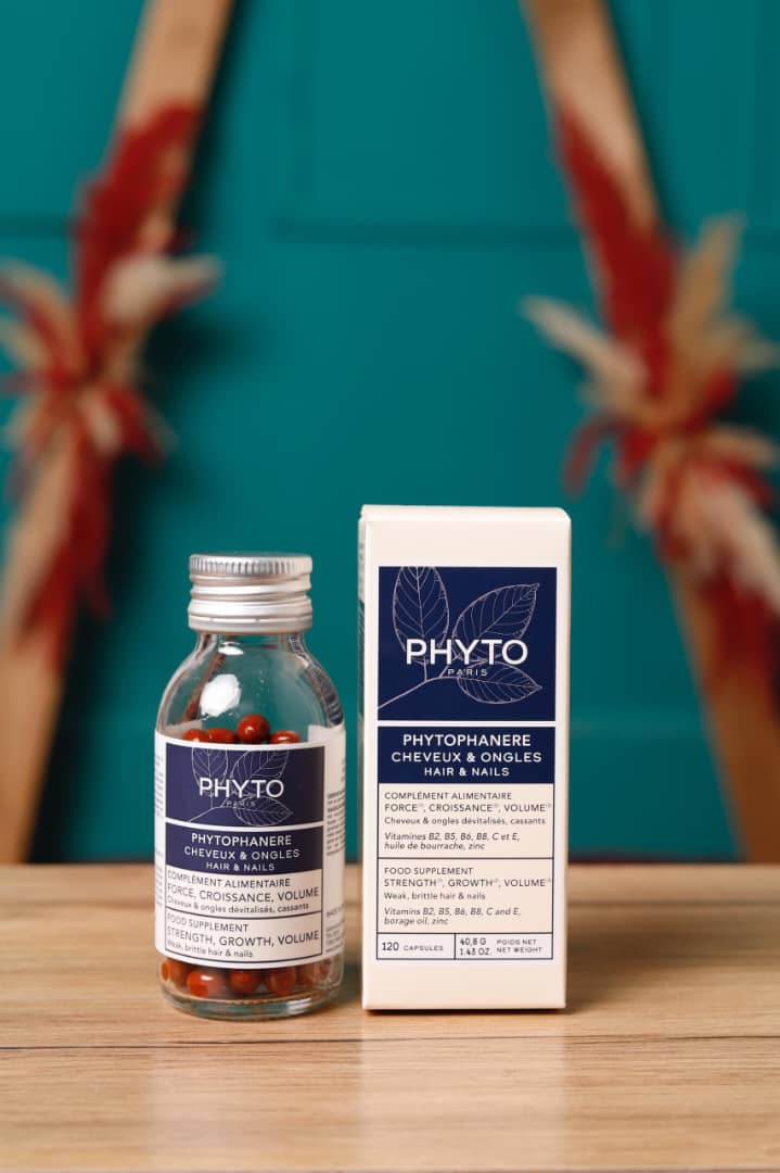 ارایشی بهداشتی پوستی قصر صورتی