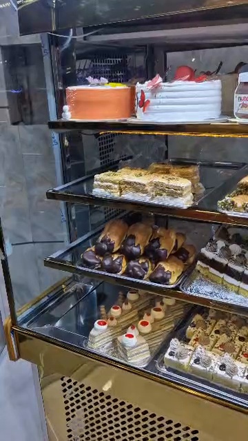 شیرینی سرایvipوانیل