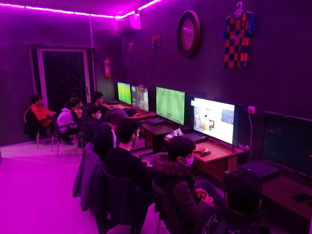 گیم نت فونیکس