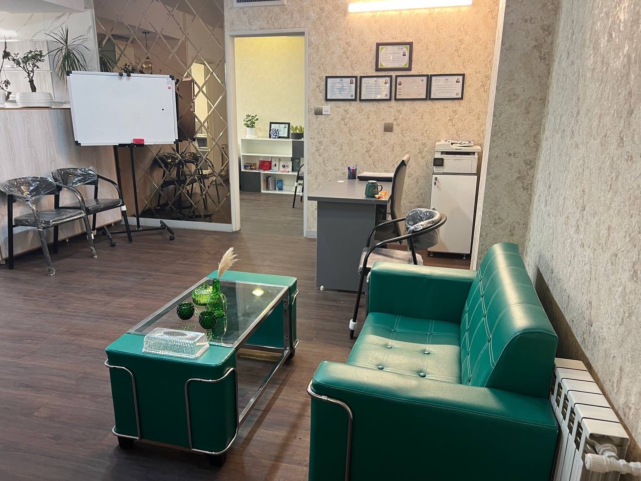 مرکز تخصصی مشاوره و روانشناسی هم سایه