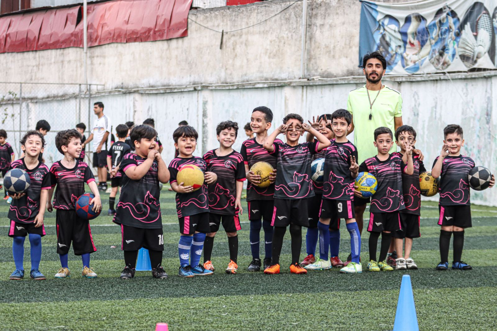 مدرسه فوتبال ورنا