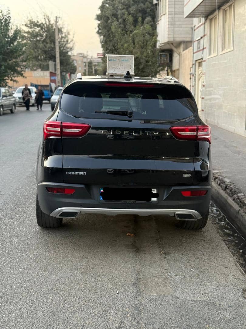 خدمات تخصصی صافکاری و دیتیلینگ یاری