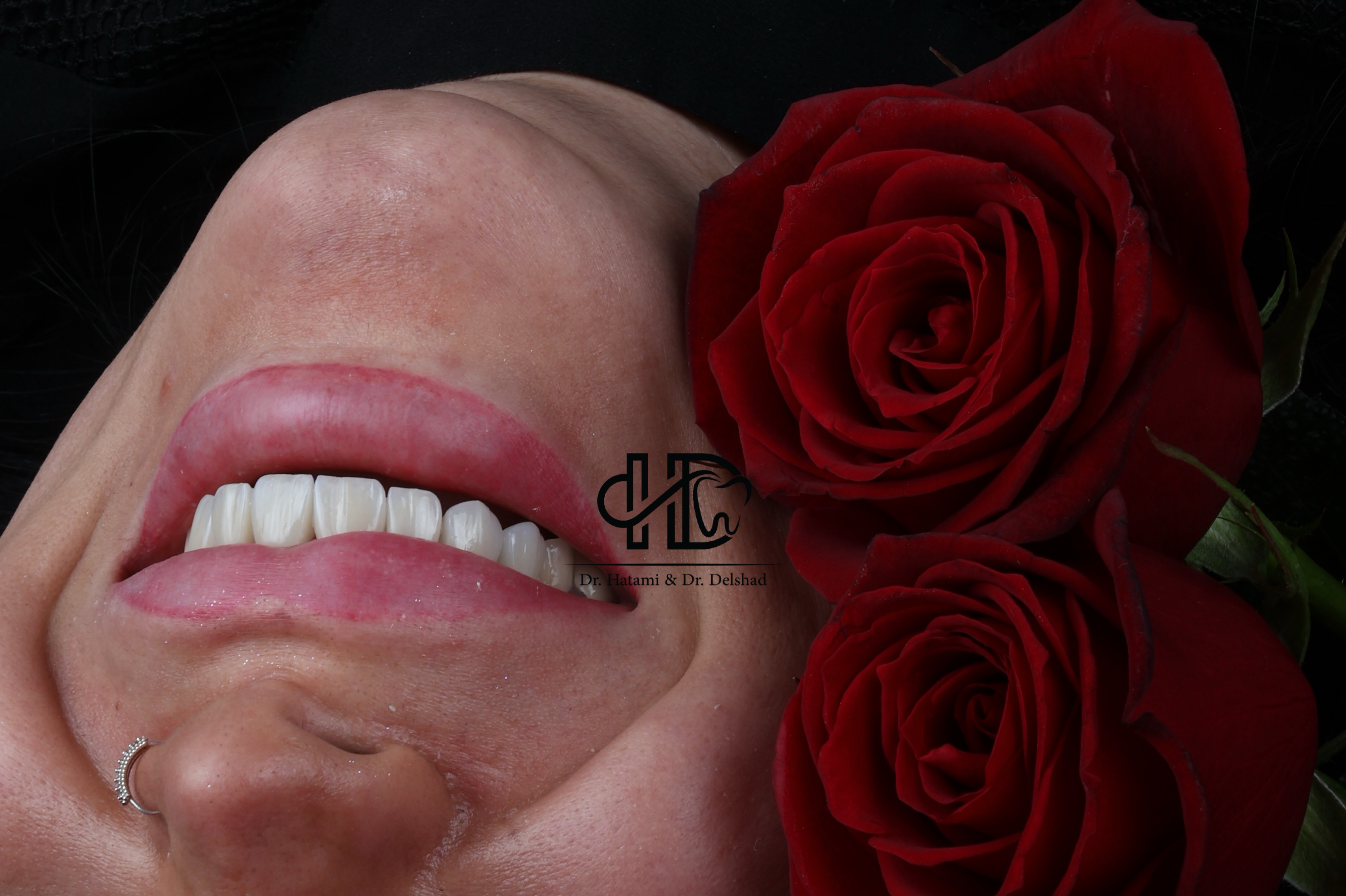 جراح و دندانپزشک زیبایی مهسا دلشاد