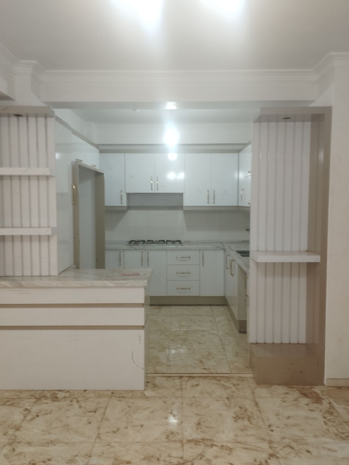 کابینت تندیس