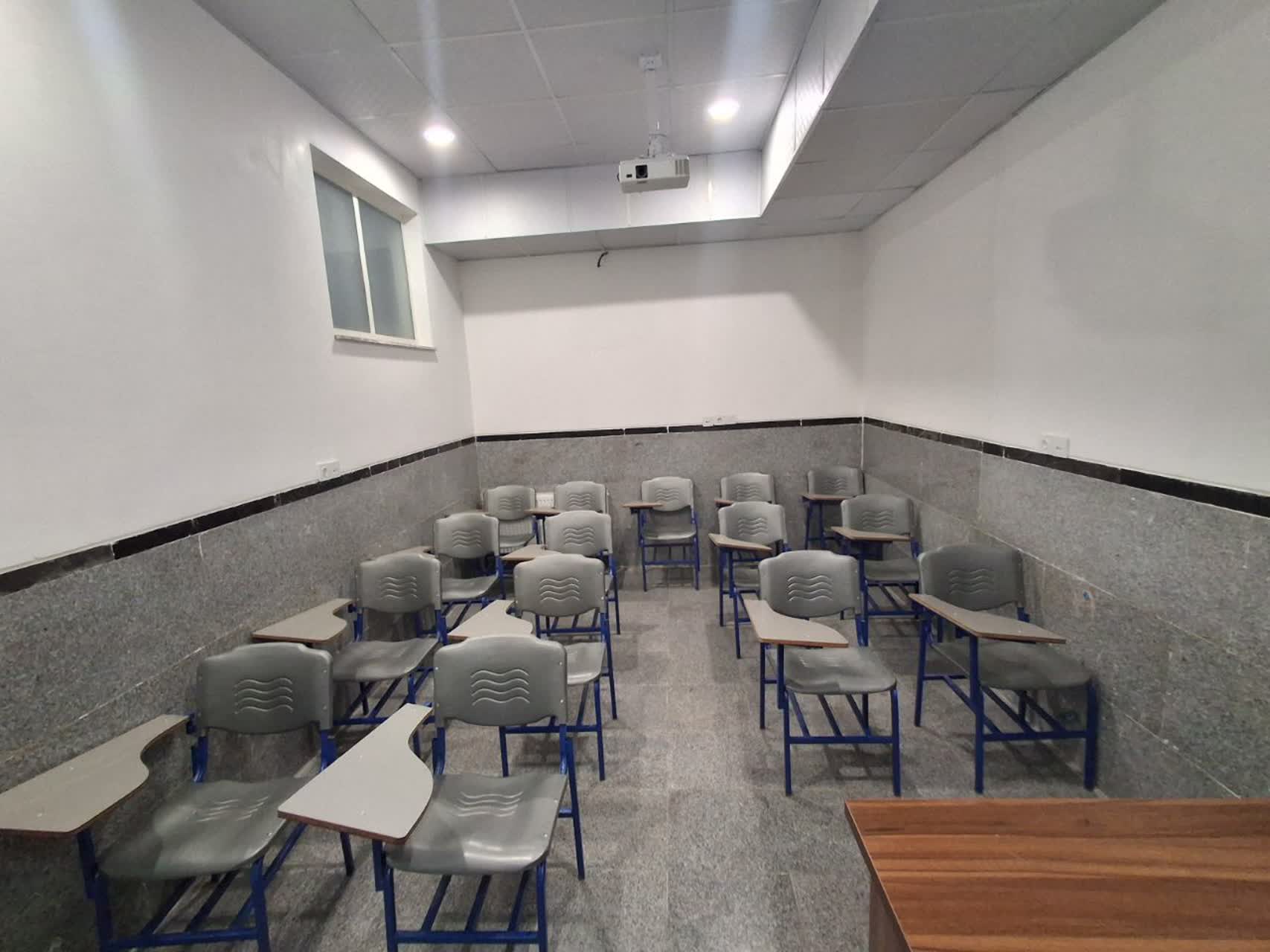 دبیرستان دوره اول سما