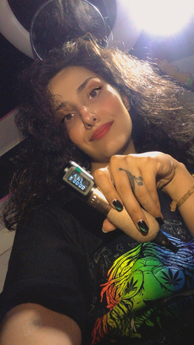 سالن تخصصی تتوی بدن آلفا