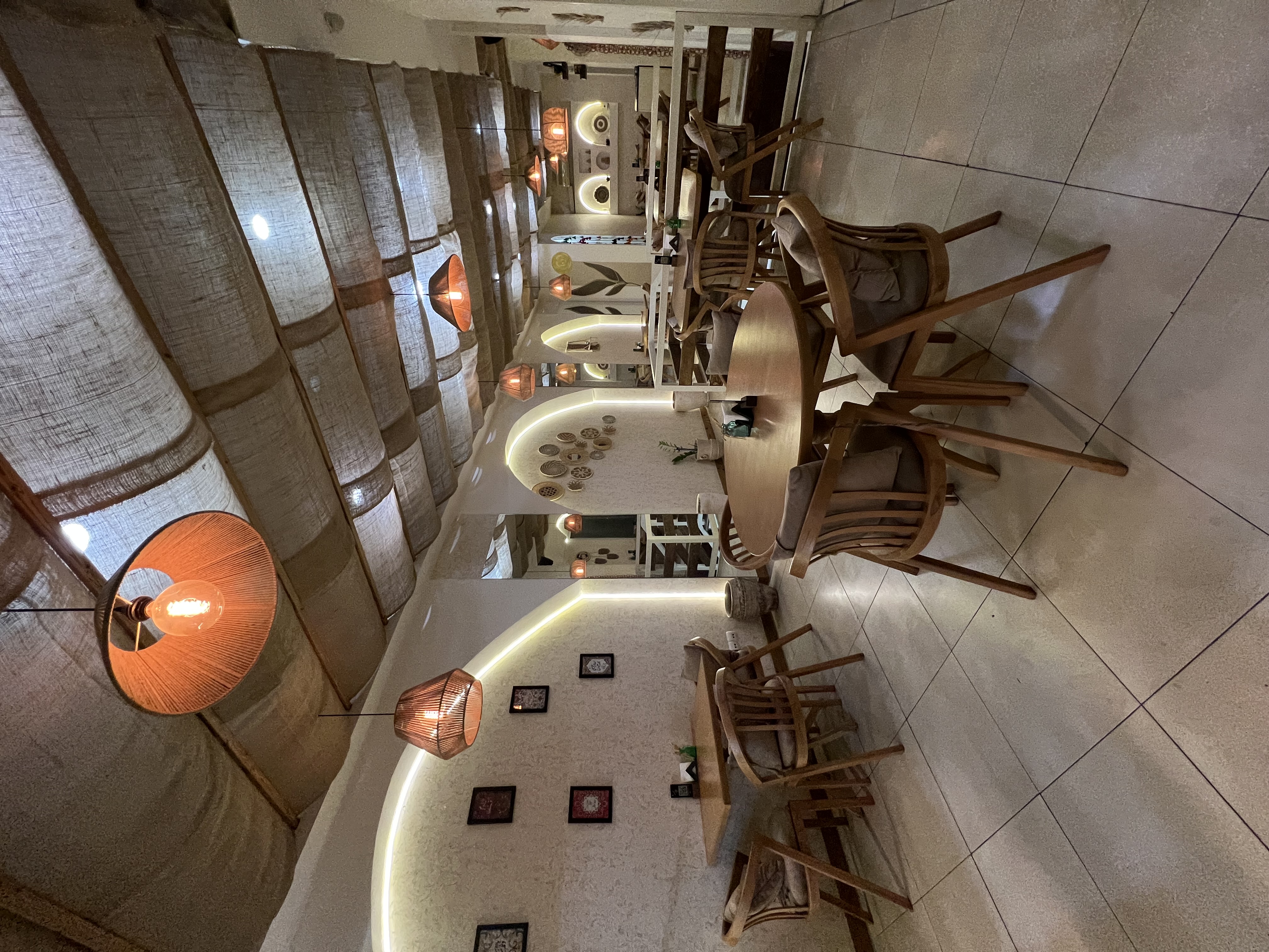 کافه رستوران ویرو