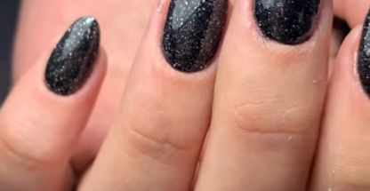 ناخن کاری مبینا