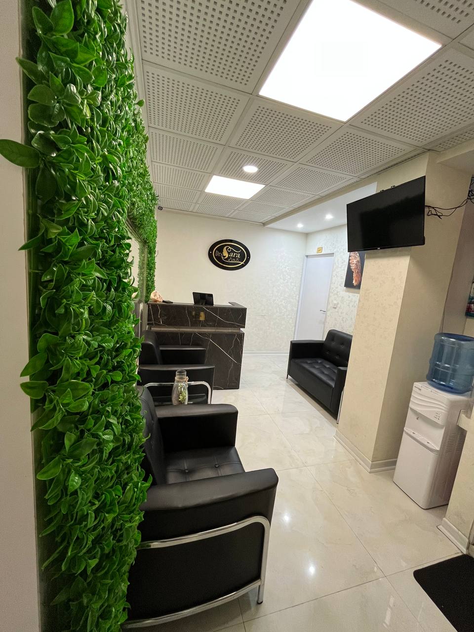 مرکز زیبایی و لیزر دکتر سارا یاحقی