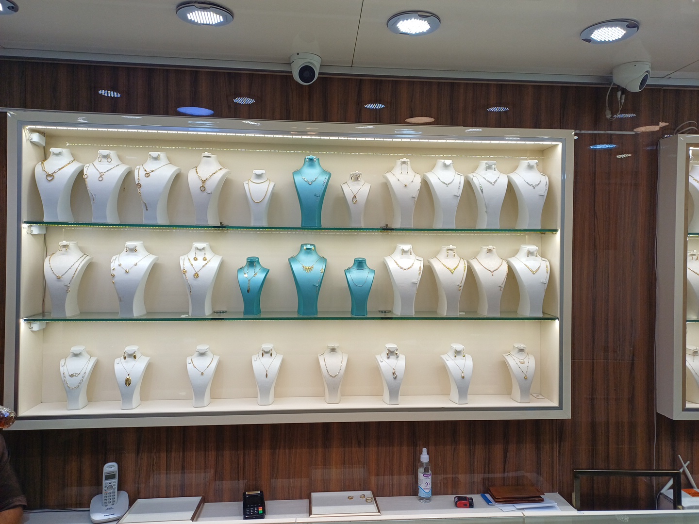 جواهری والا