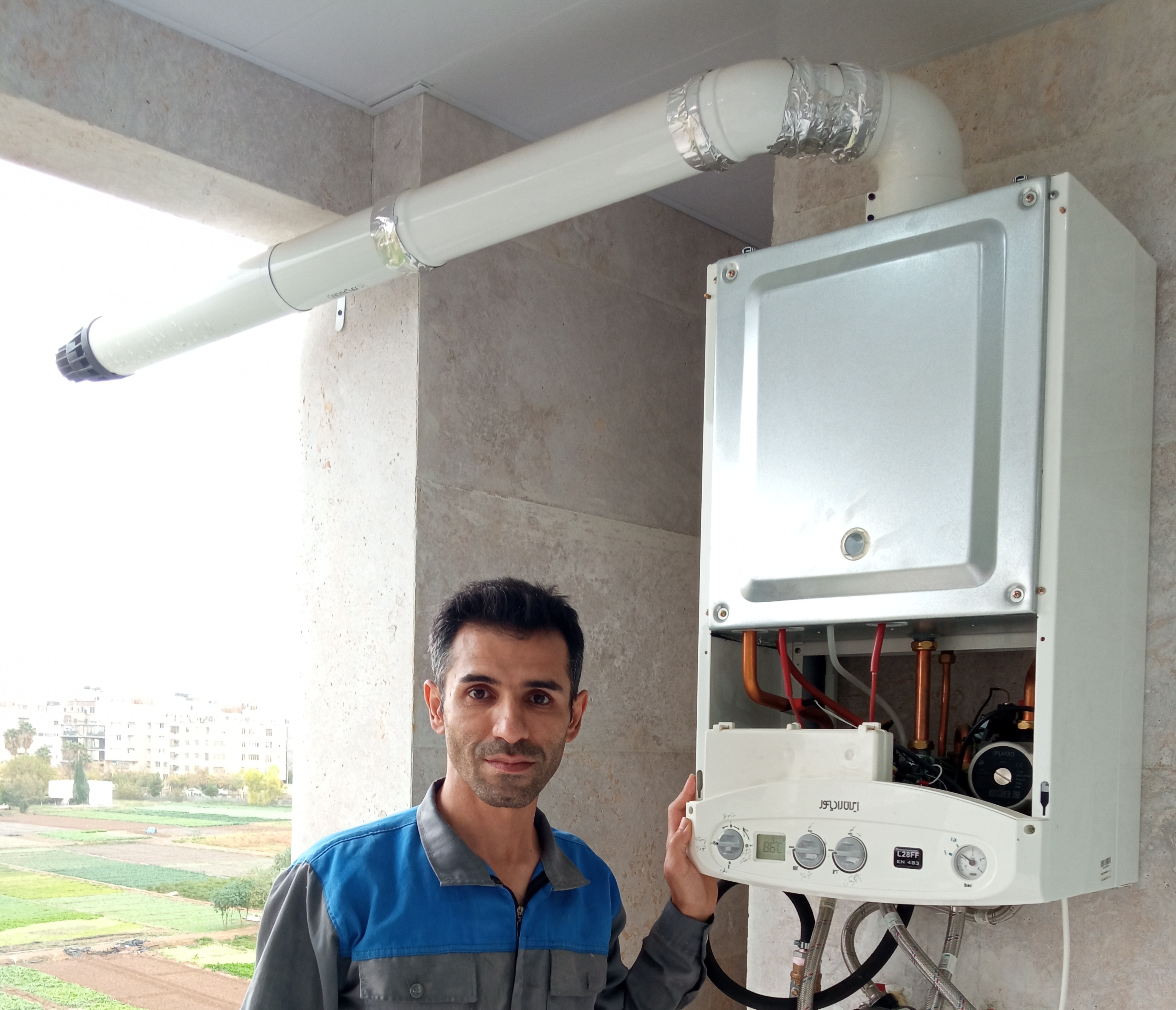 تعمیرکار پکیج آبگرمکن پمپ آب آزادبخت