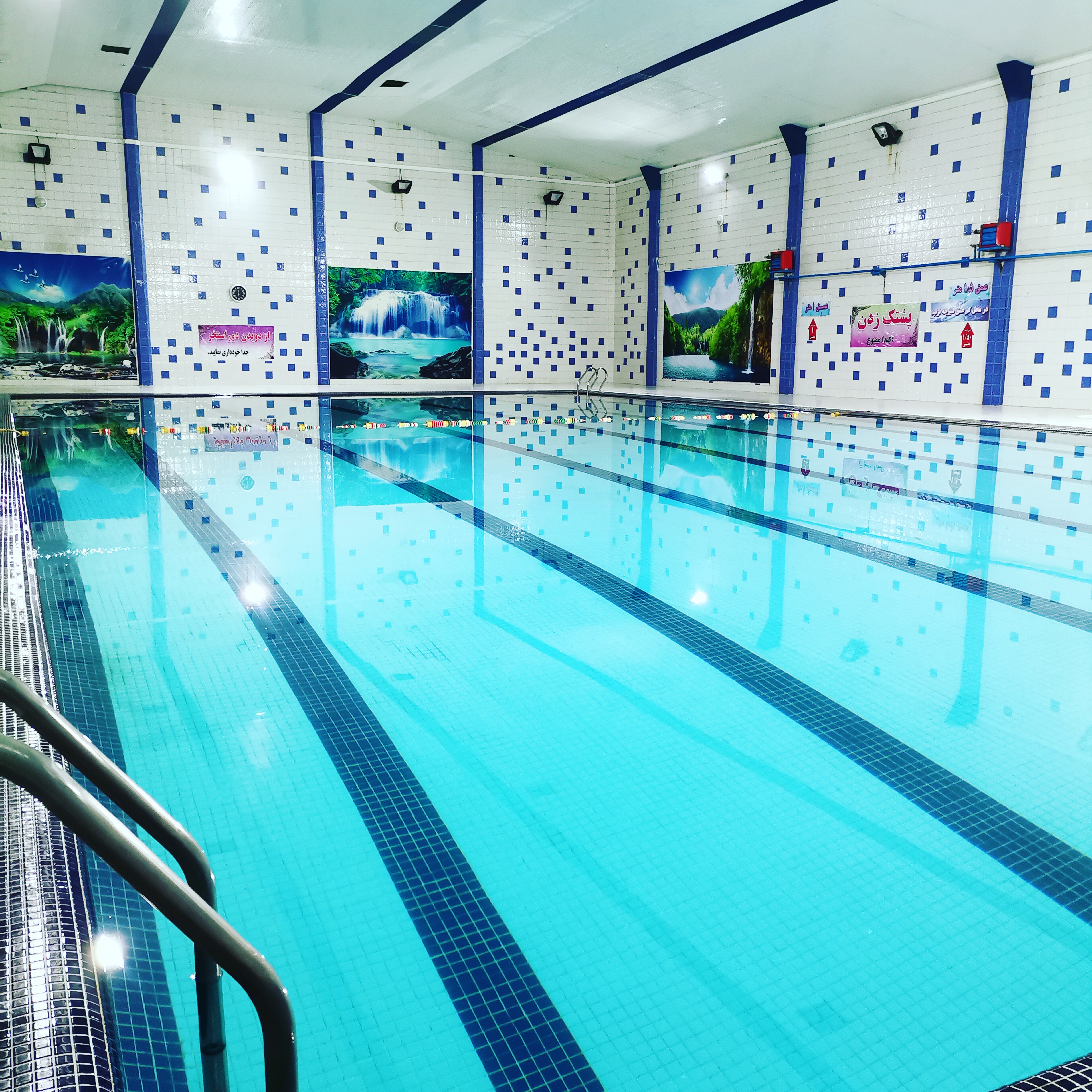 استخر غدیر زرین اباد