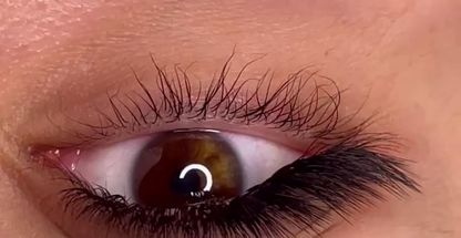 آکادمی اکستنشن مژه زینب داودی