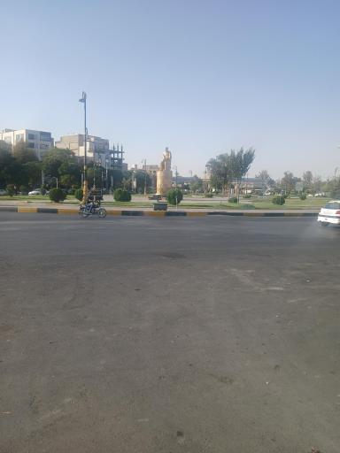 میدان رازی