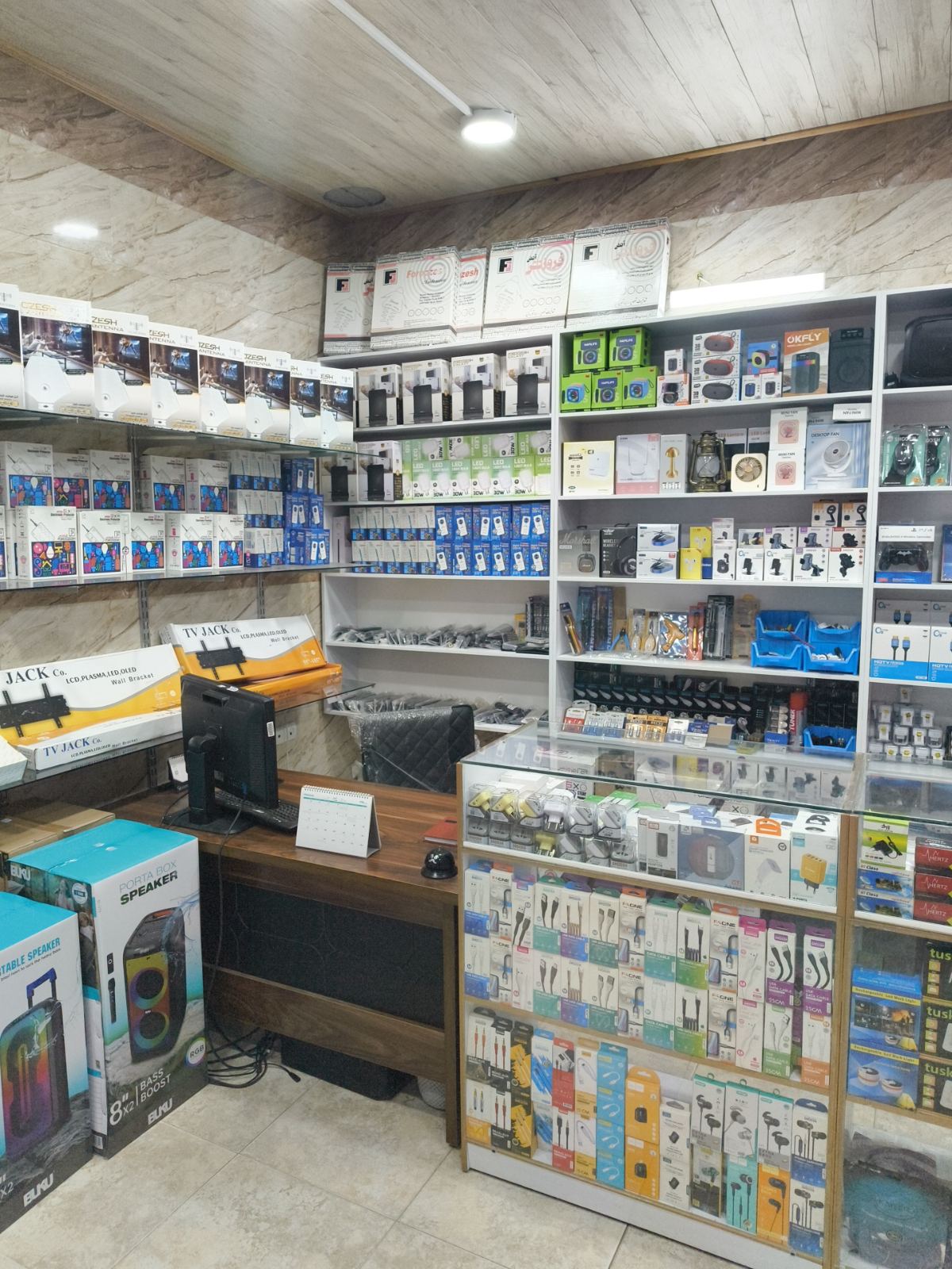 خدمات لپ تاپ و کامپیوتر تیموری