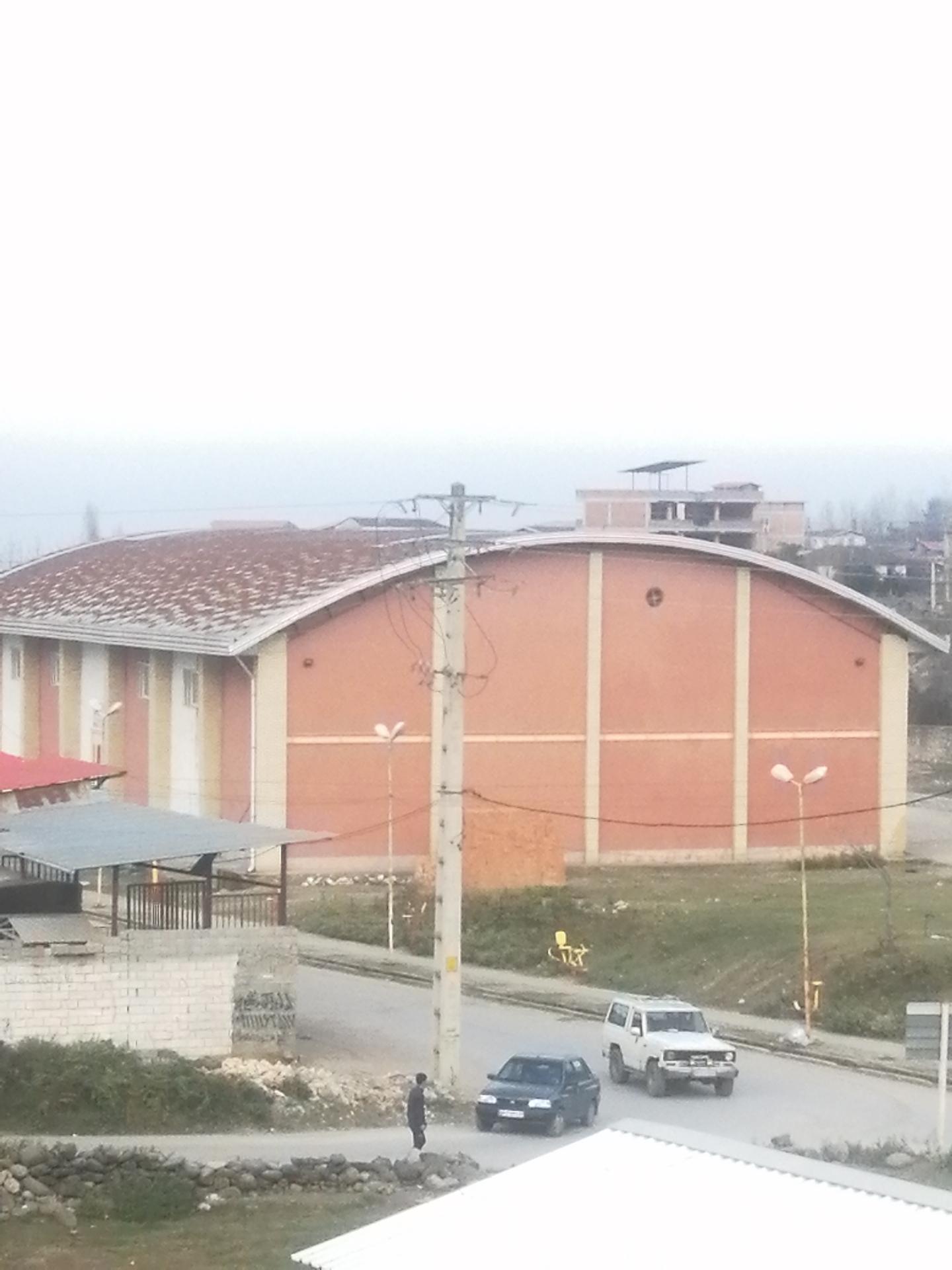 سالن ورزشی گلیا