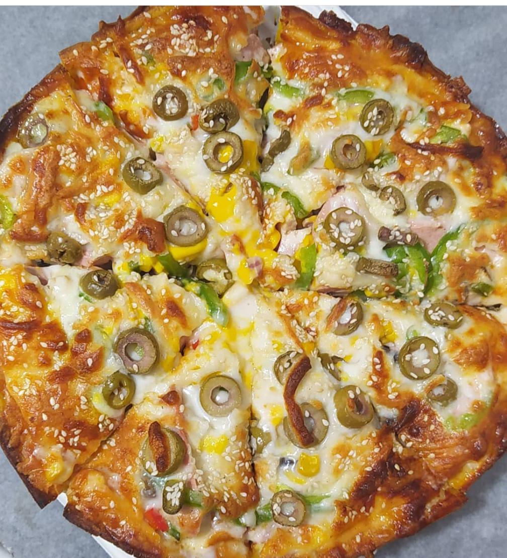 پیتزا و ساندویچ بوف