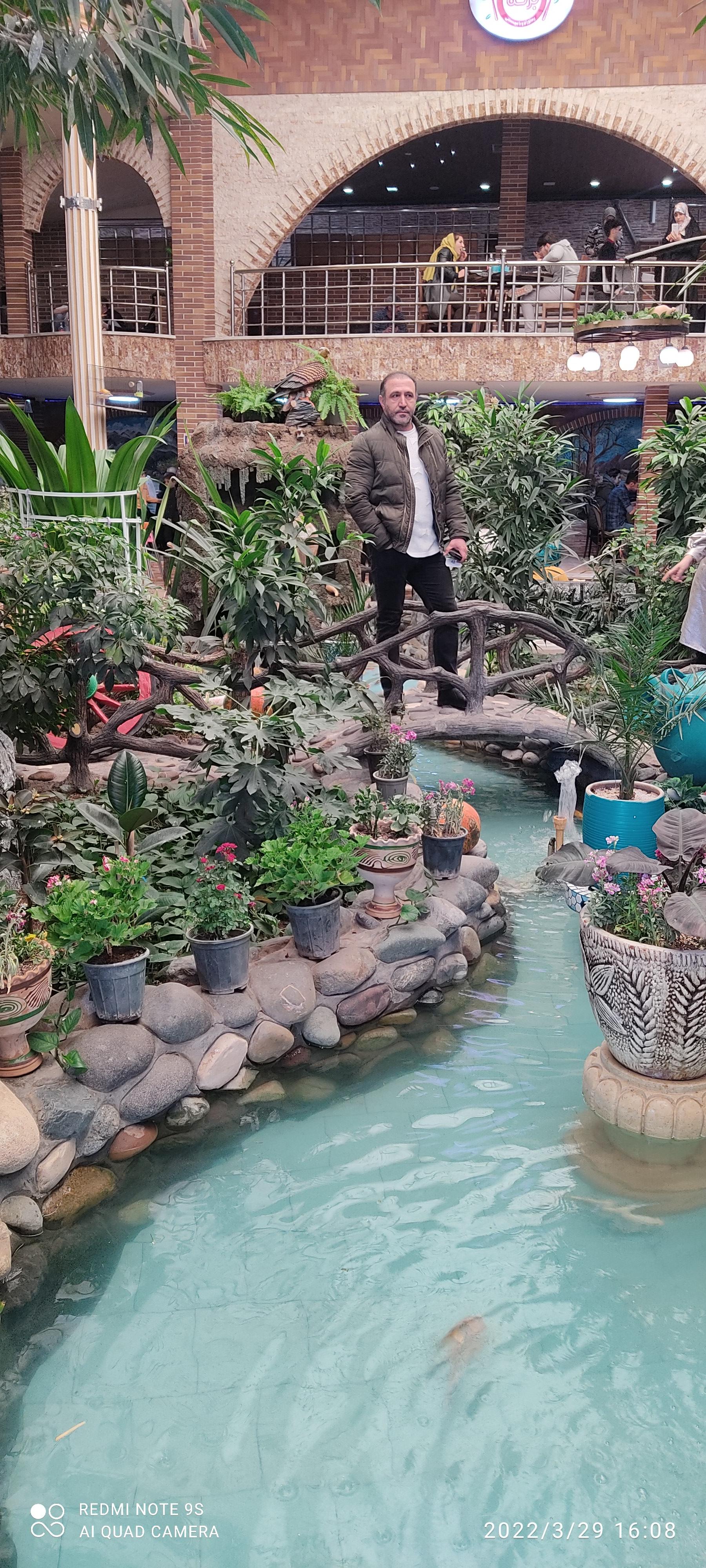 رستوران برکه