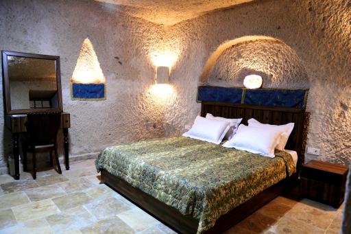 سوئیت صخره ای عمارت شاین کندوان