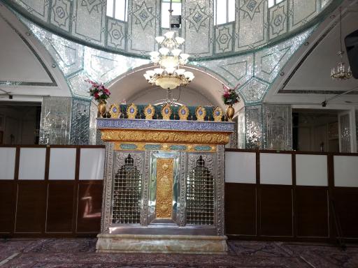 امامزاده سید هاشم شریف آباد