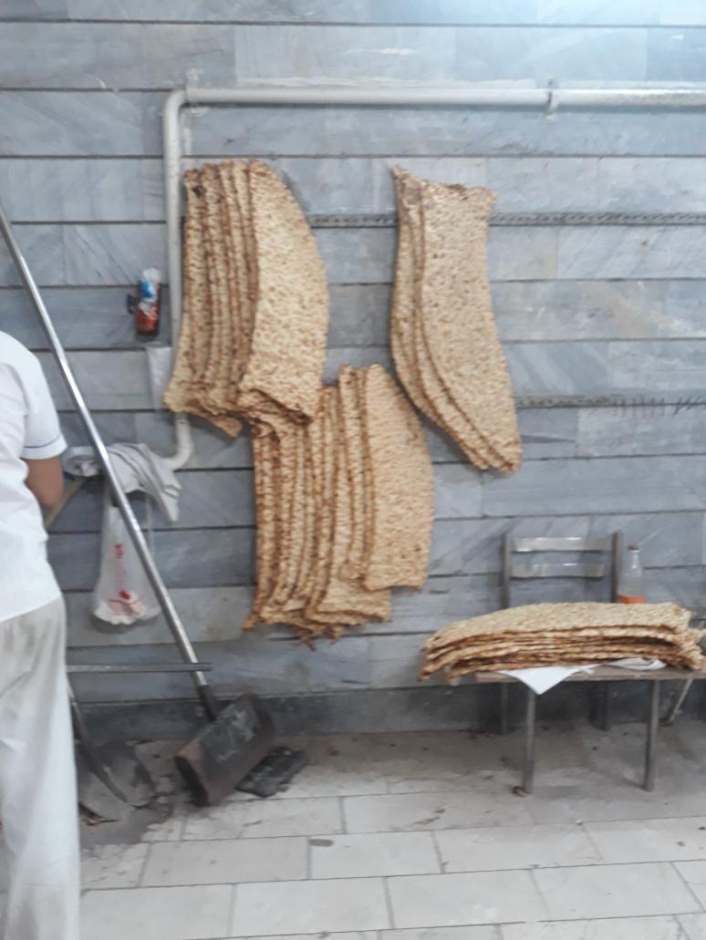 نانوایی سنگکی کرمی