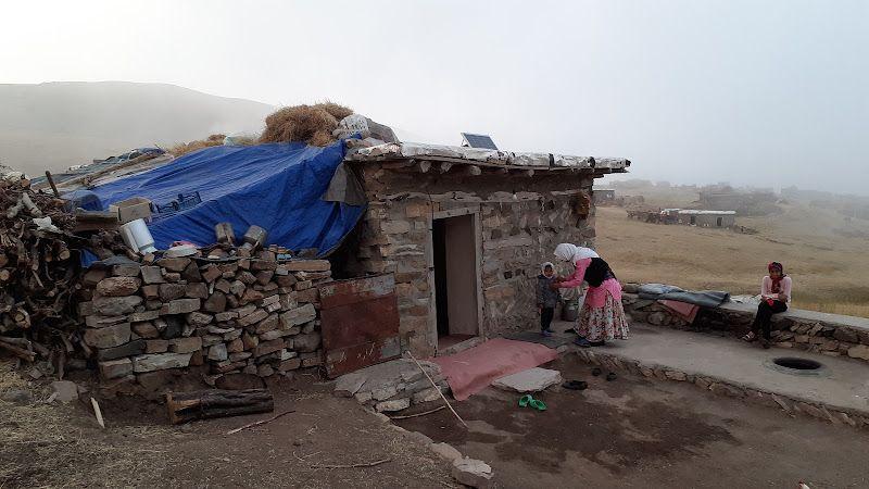 کلبه ییلاقی نیاوک