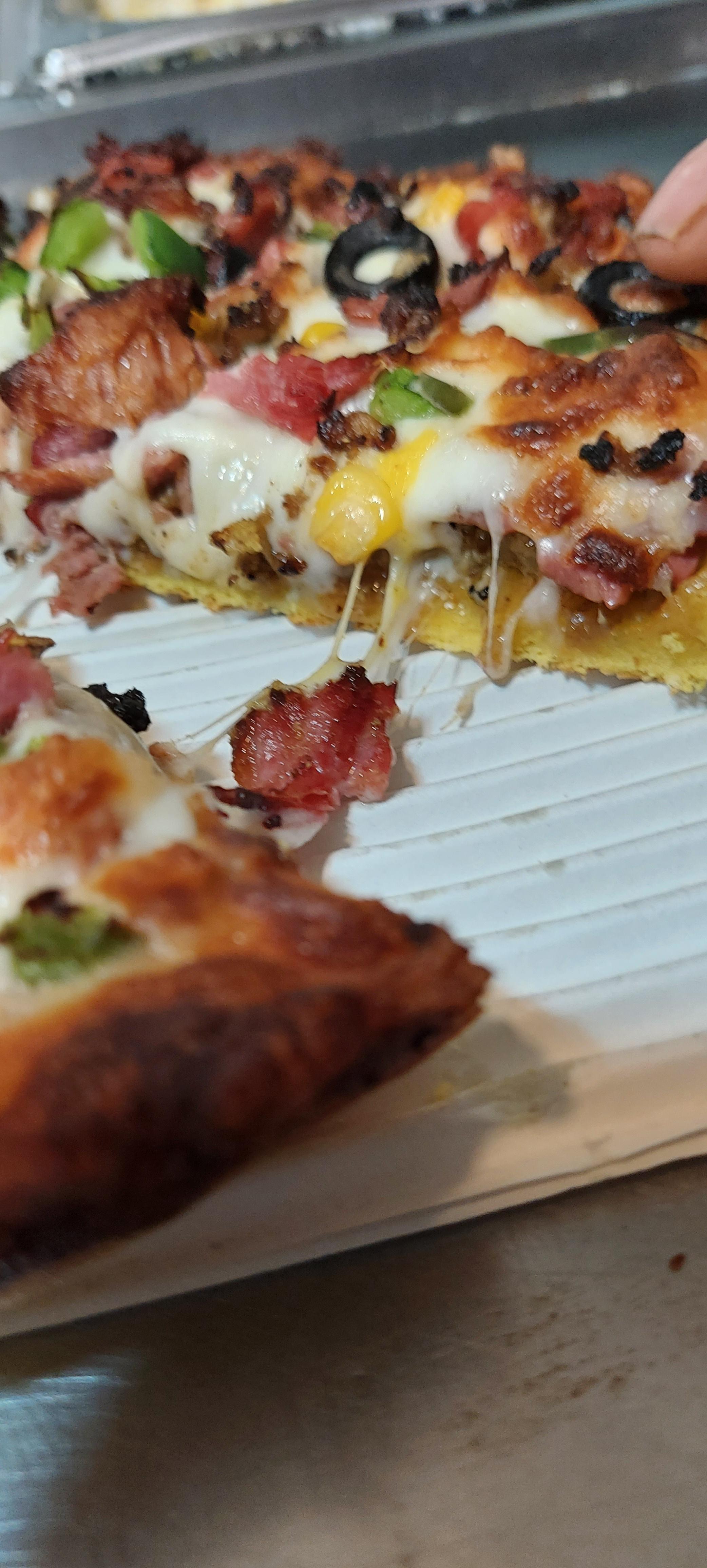 پیتزا هایدا ماهدشت