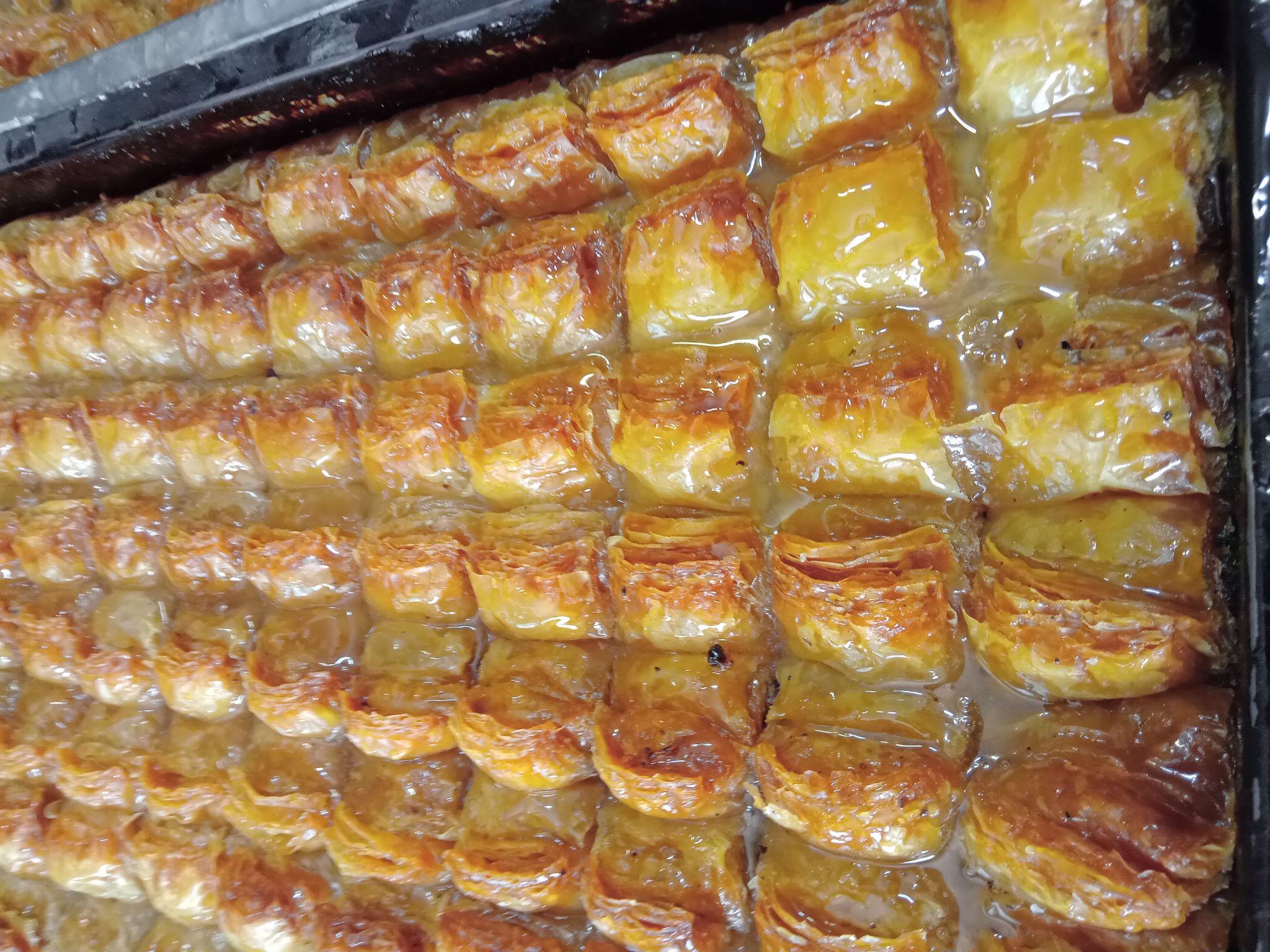 باقلوا مودتی