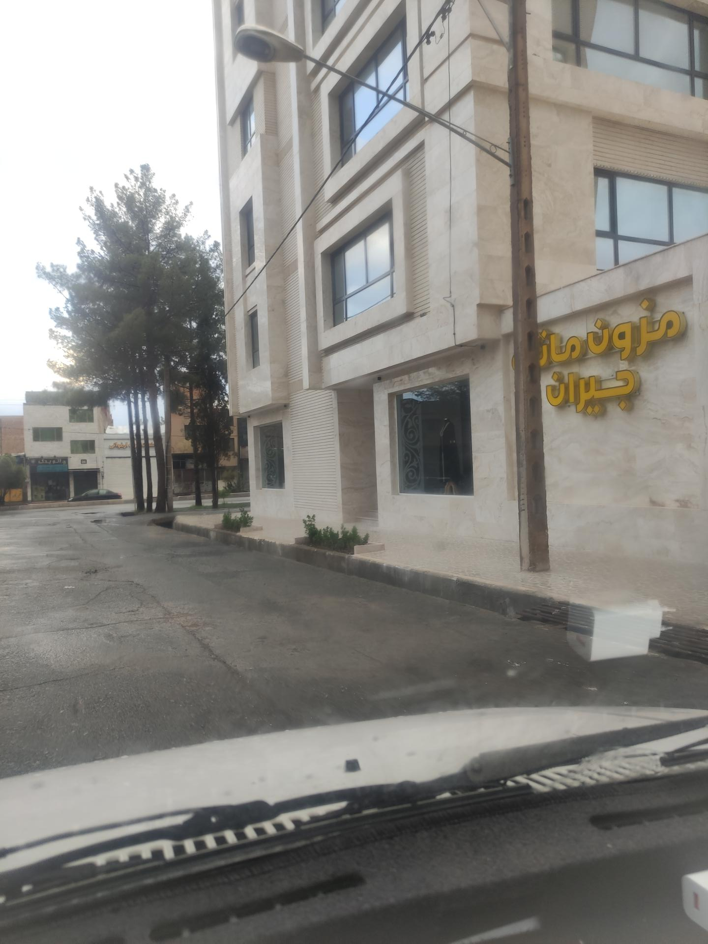 مانتوسرای قیمت شکن