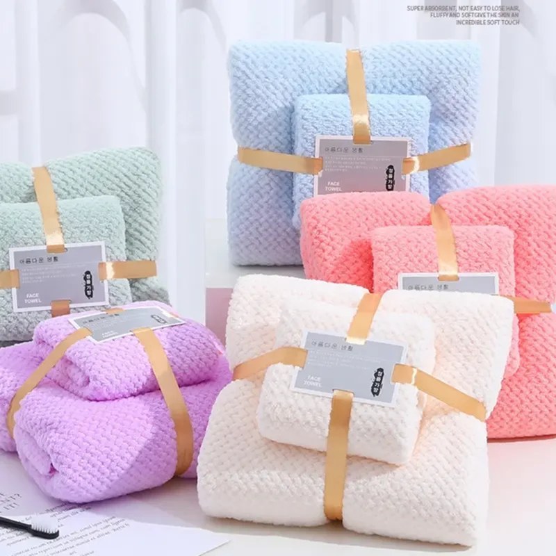 حوله پتو نرم‌گیاه