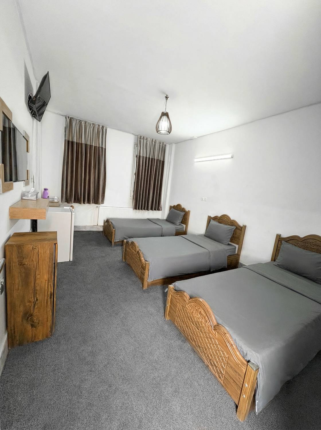 مهمانپذیر الماس