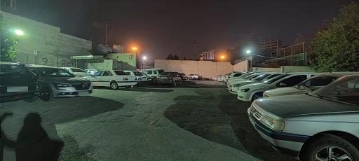 پارکینگ شبانه روزی