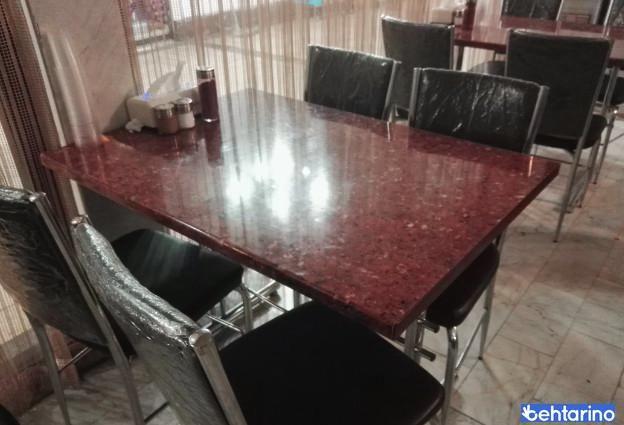 رستوران ایرانی اکبری