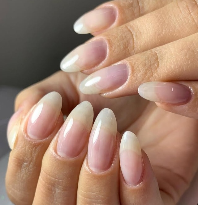 خدمات تخصصی ناخن پارمیدا