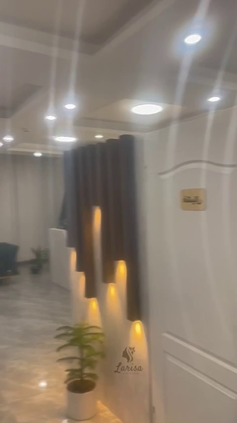 مجموعه زیبایی لاریسا - سمنان - 9663