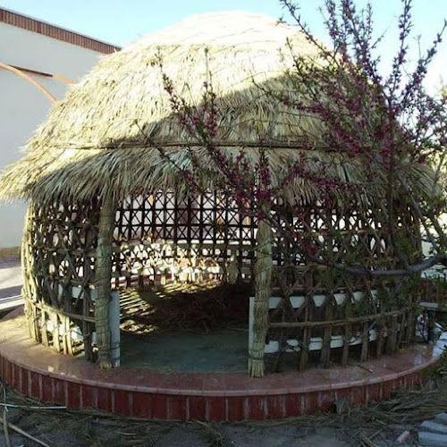 اقامتگاه بوم گردی مادر