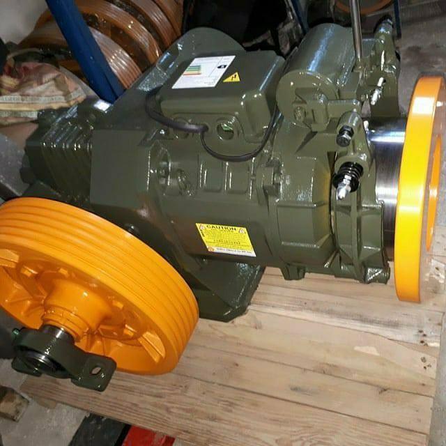 تعمیرات سرویس ونصب آسانسور رعدآسا