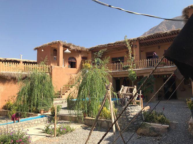 Eghamatgah Boom Gardi Ashineh