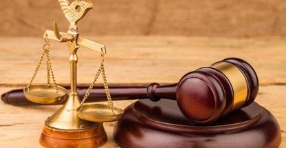 وکیل پایه یک دادگستری سمیه مشهدی زاده