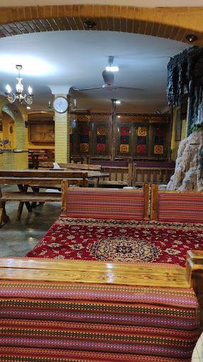 سفره خانه سنتی هزاردستان