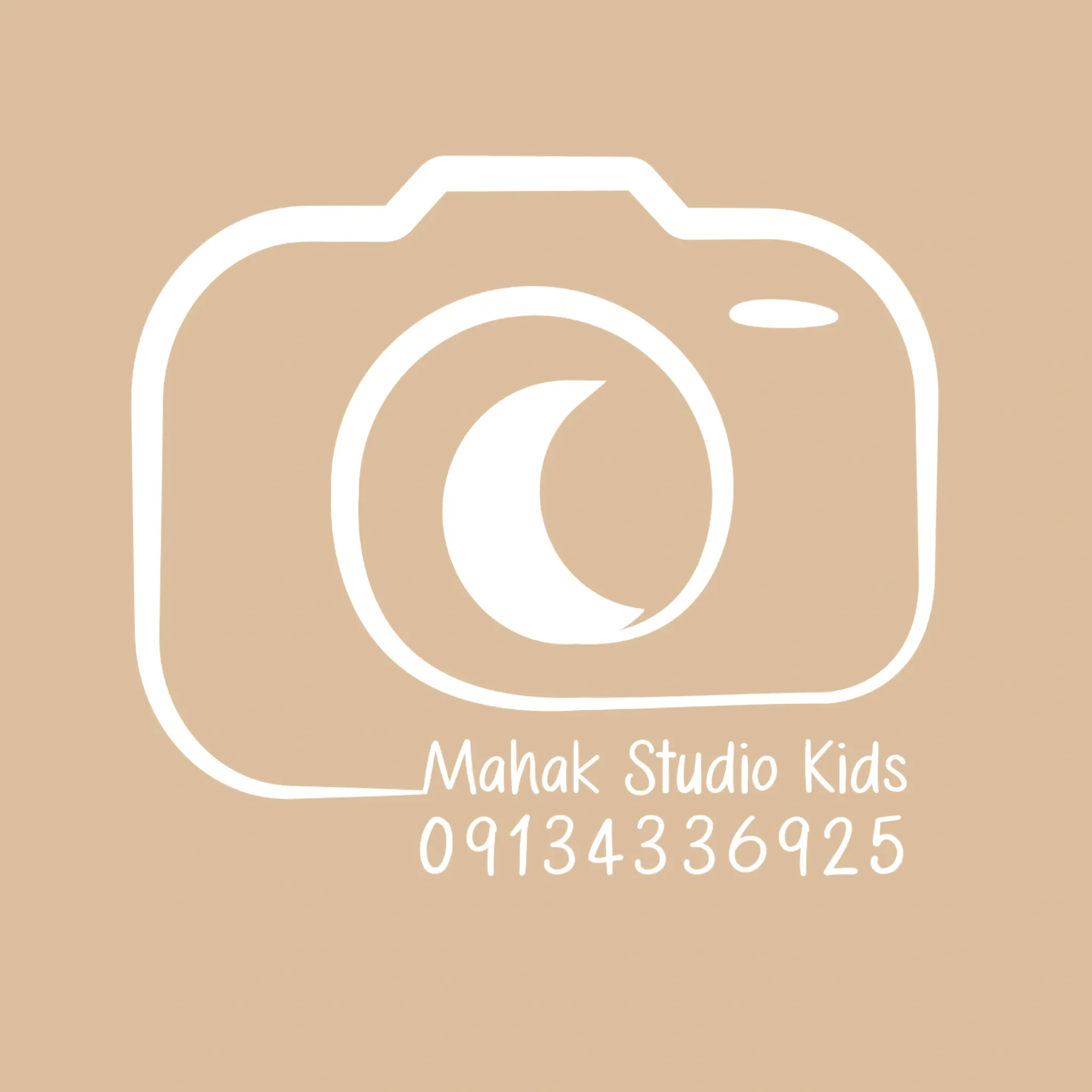 استودیو عکاسی تخصصی کودک ماهک