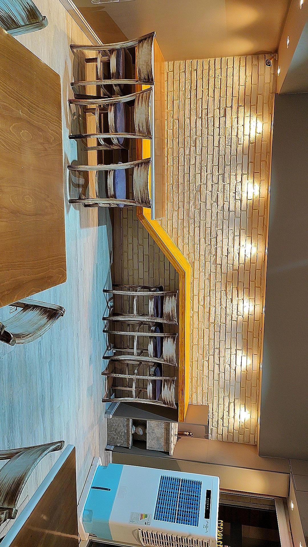 آقای فلافل خانم برگر