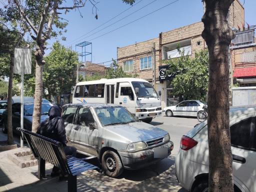 ایستگاه اتوبوس قائم 16