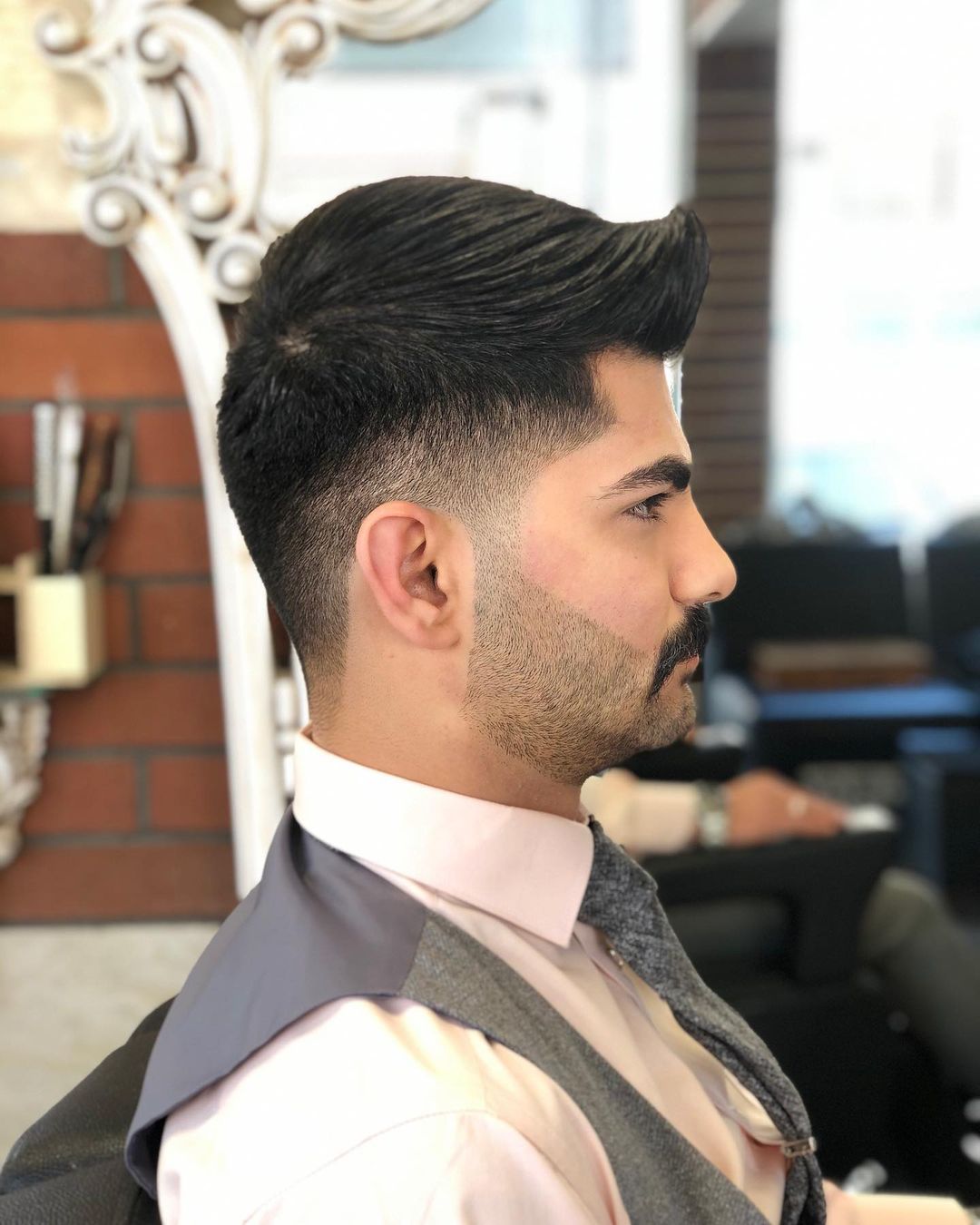 سالن پیرایش امید