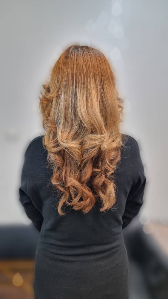 سالن زیبایی گلستانی