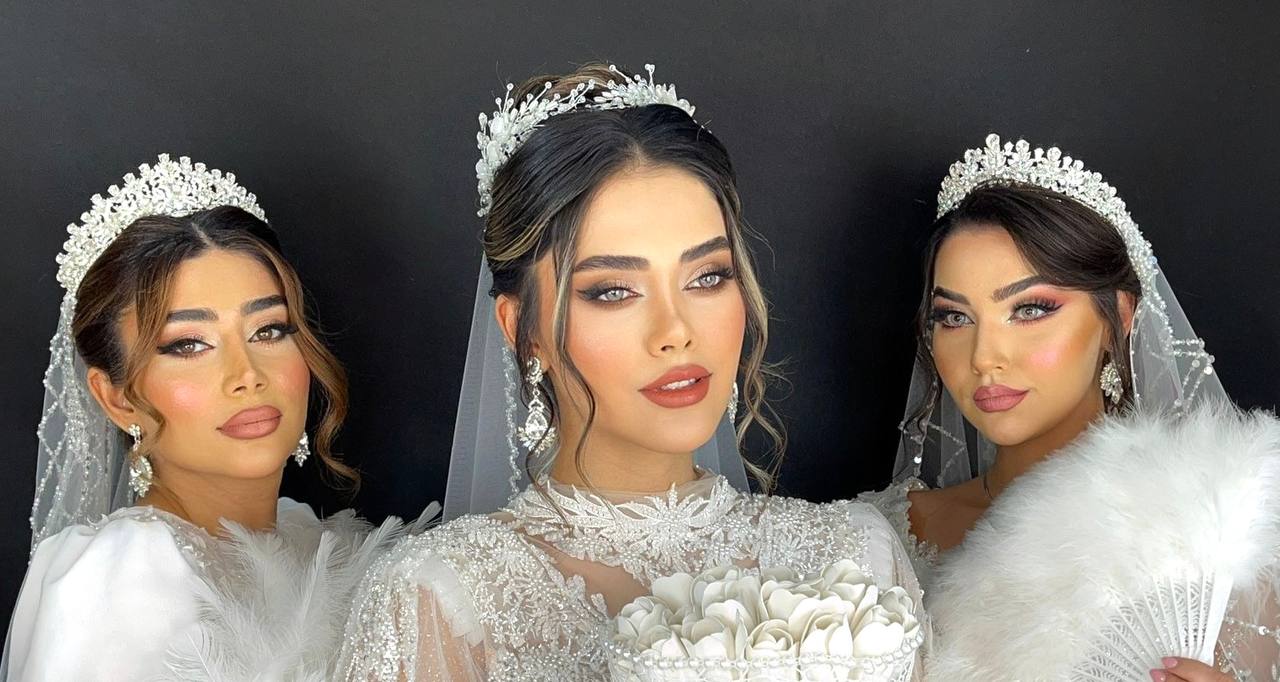 آموزشگاه و سالن زیبایی هنر مهرنیا